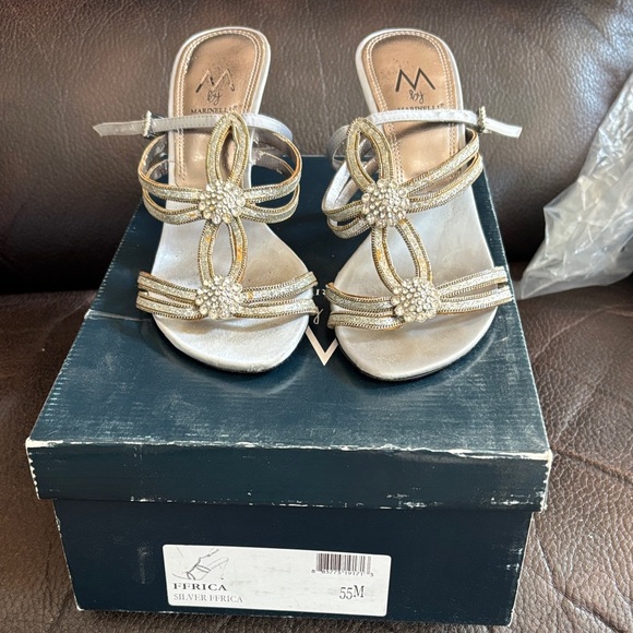 Silver and Gold Women's Heels - Picture 1 of 3
